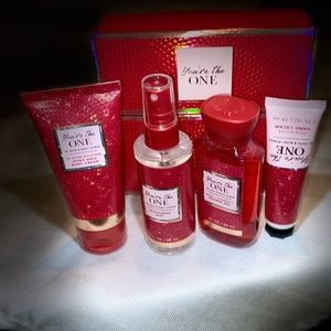 Bath and Body Works You’re the One Gift Set w/ BONUS item!